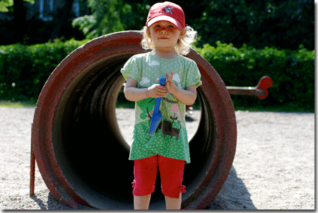 OK, so she does look a little bored. But I got the shot.